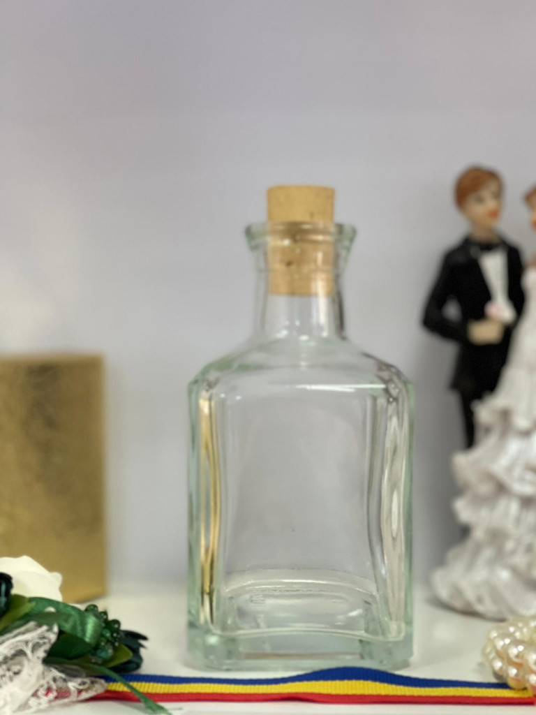 Sticla marturie Nunta Bella Quadra 250 ML